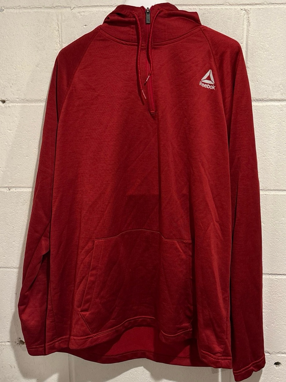 Reebok red pullover 1/4 zip hoodie long sleeve men’s L